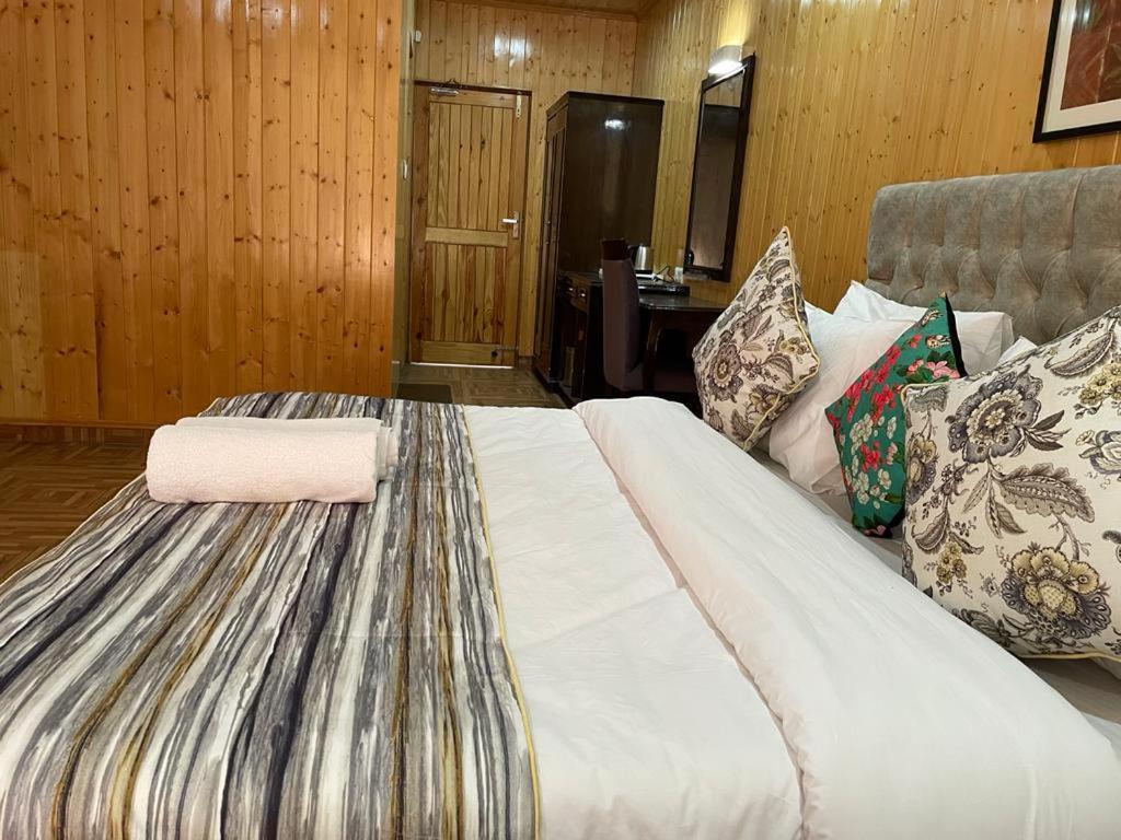 Snow Range Resort And Cottage Vashist Exteriér fotografie