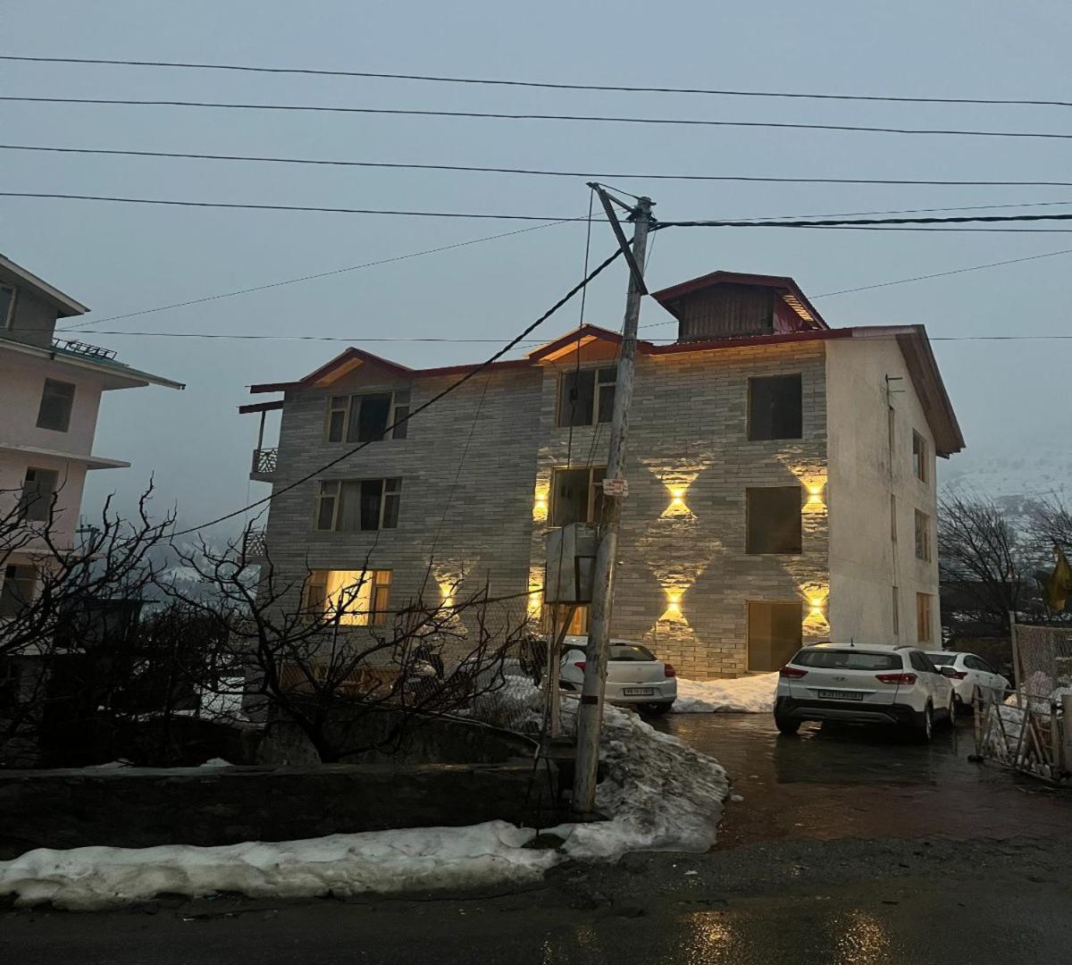 Snow Range Resort And Cottage Vashist Exteriér fotografie